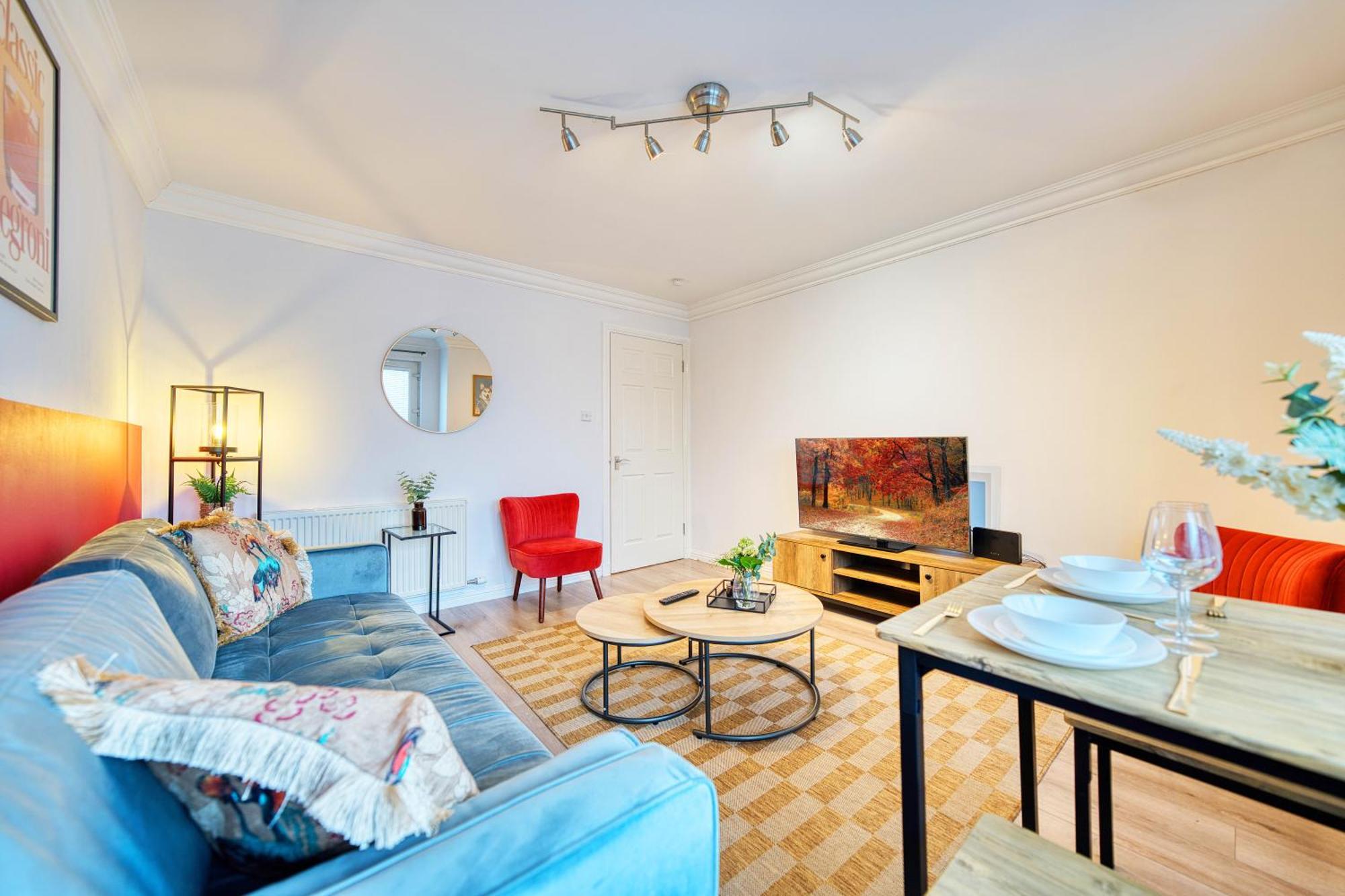 Апартаменты Modern 2 Bed Flat With Free Parking Глазго Экстерьер фото