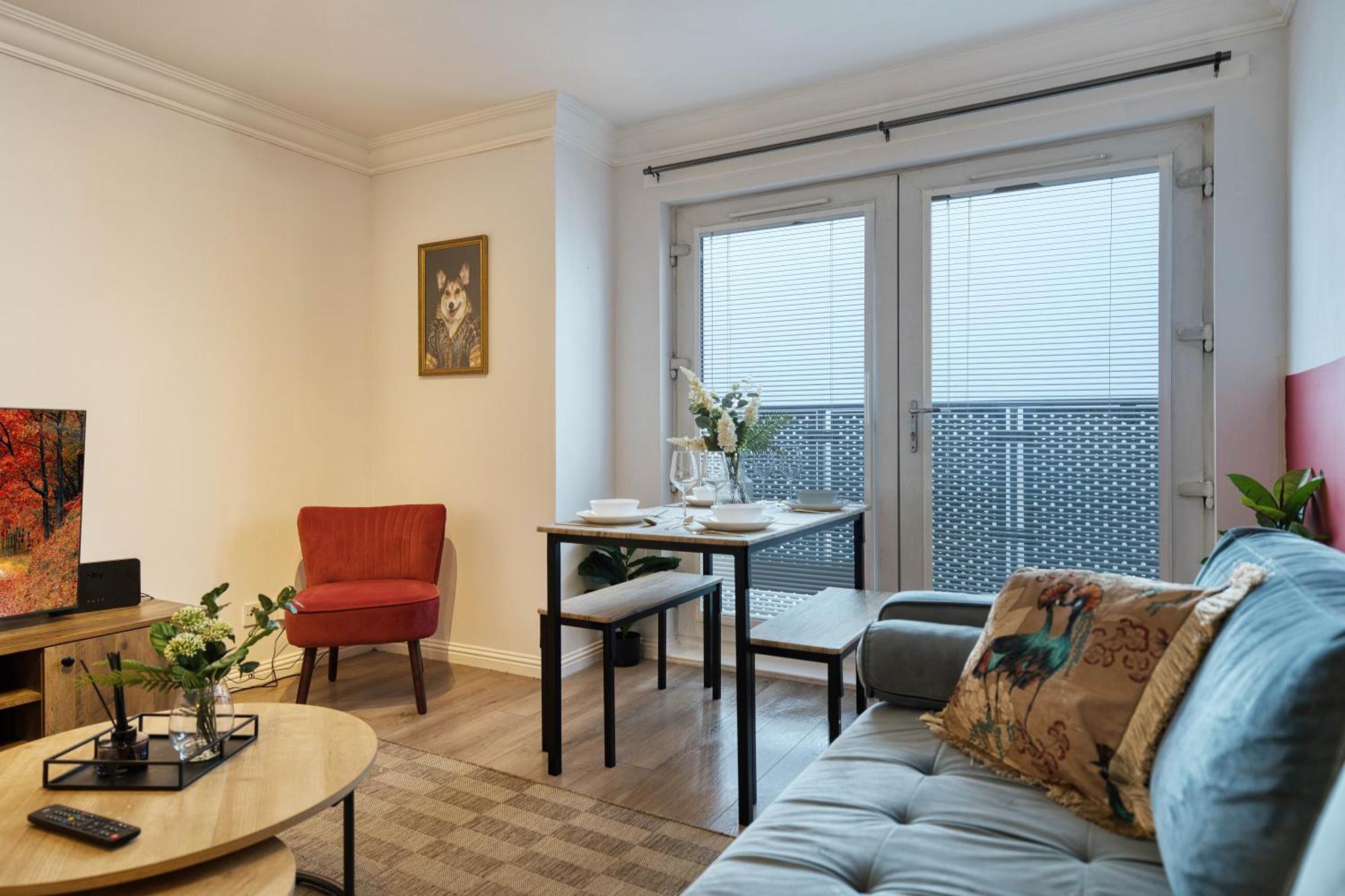 Апартаменты Modern 2 Bed Flat With Free Parking Глазго Экстерьер фото